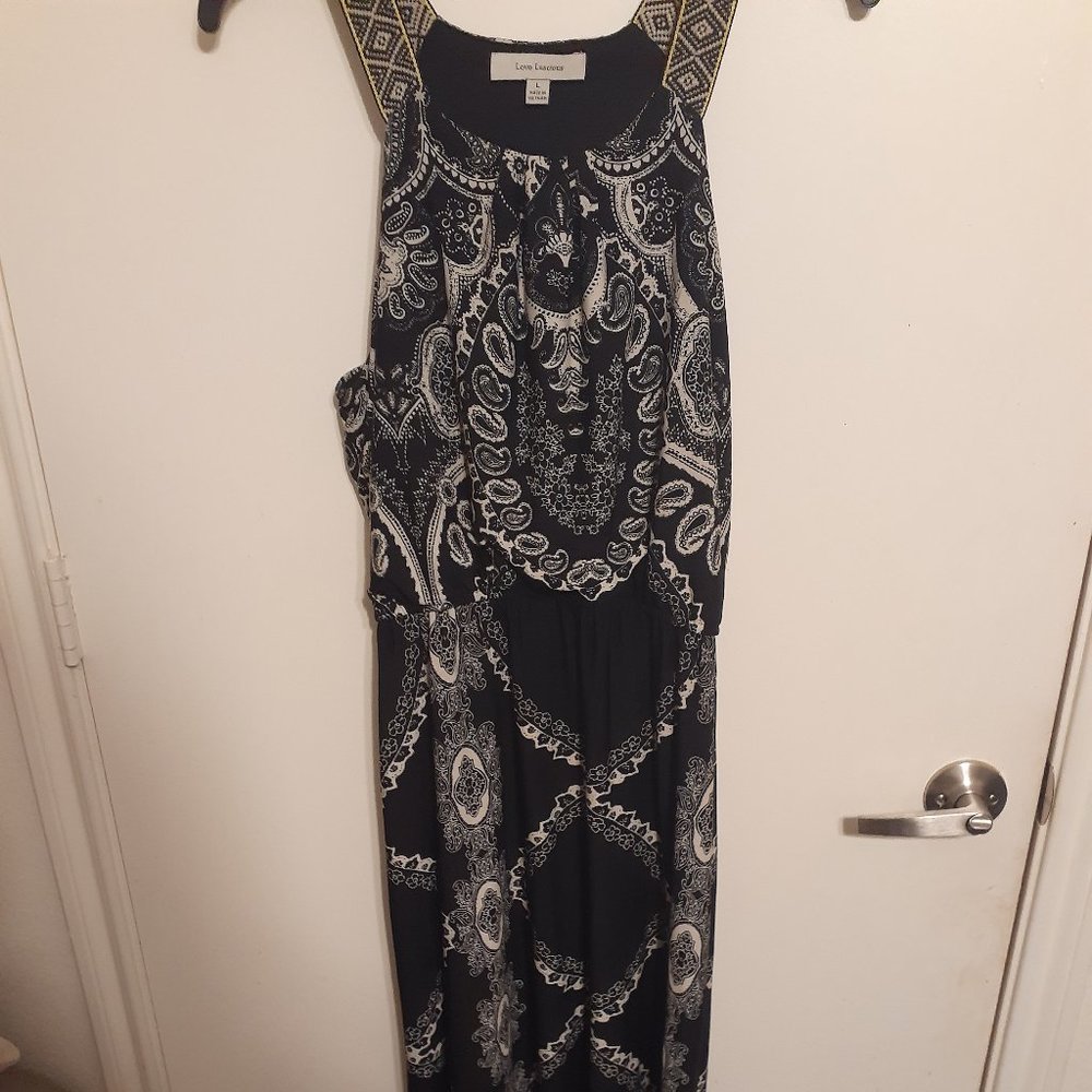 Love Lucious  Printed Maxi Dress Black Large ☀️